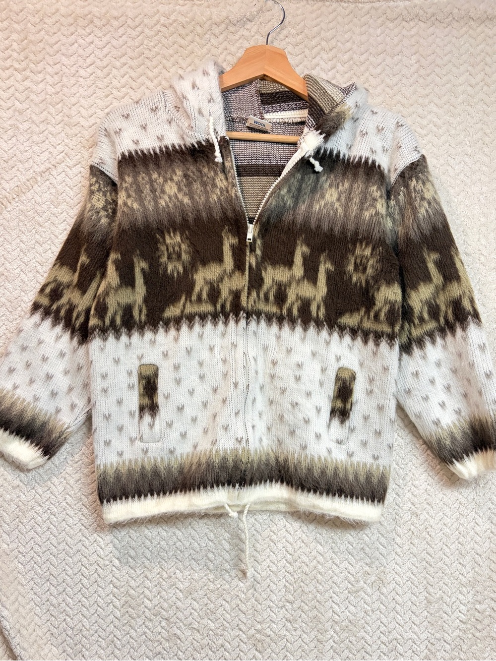 Vintage Yari Artesanias Ecuador Wool Llama Knit Hooded Sweater Jacket Size 10